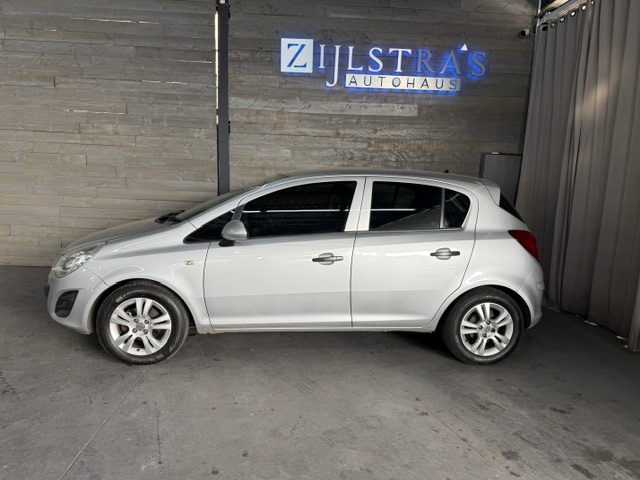 OPEL CORSA 1.4 ESSENTIA 5DR