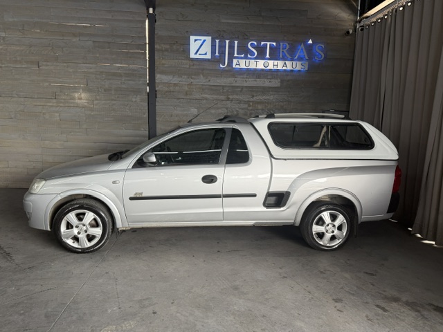 OPEL CORSA UTILITY 1.8 SPORT P/U S/C