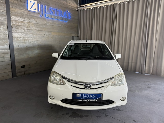 TOYOTA ETIOS 1.5 Xi 5Dr