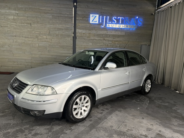 VOLKSWAGEN PASSAT 1.8T