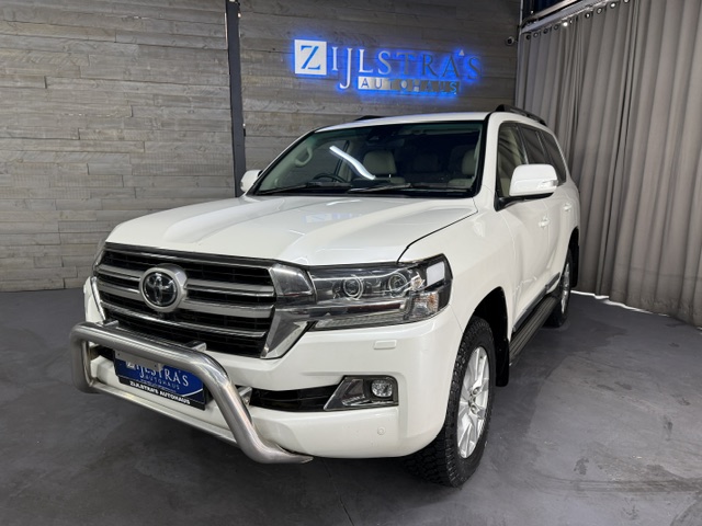 TOYOTA LAND CRUISER 200 V8 4.5D VX-R A/T