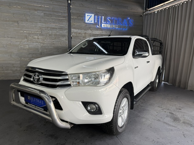 TOYOTA HILUX 2.8 GD-6 RB RAIDER P/U E/CAB
