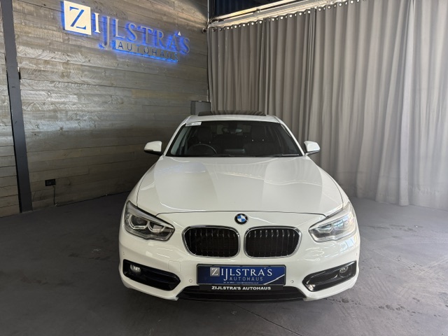 BMW 118i SPORT LINE 5dr A/T (F20)