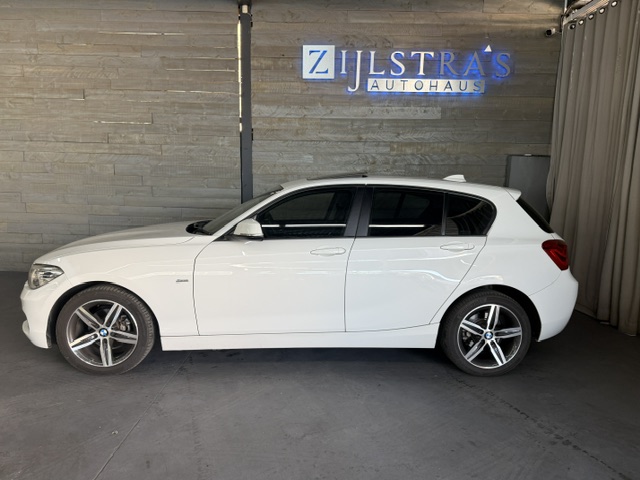 BMW 118i SPORT LINE 5dr A/T (F20)